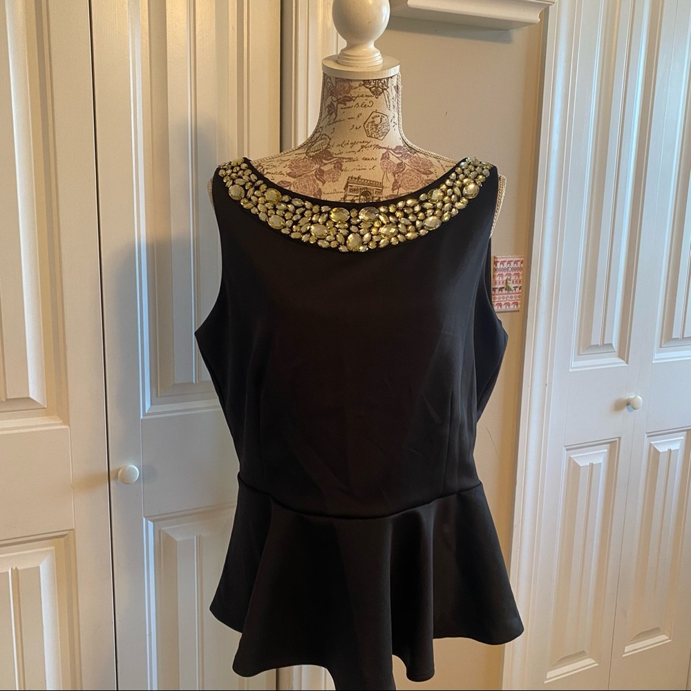 Bisou Bisou top fancy black